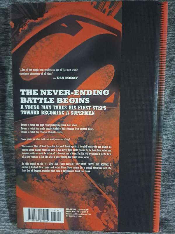 Superman Earth One Vol.2  [ISBN 9781401231965](DC Comics)