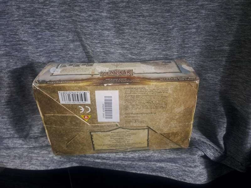 Sealed Magic The Gathering Zendikar Booster Box (see pics of box damage from storage)