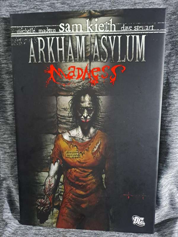 Arkham Asylum Madness [ISBN 9781401223373](DC Comics)