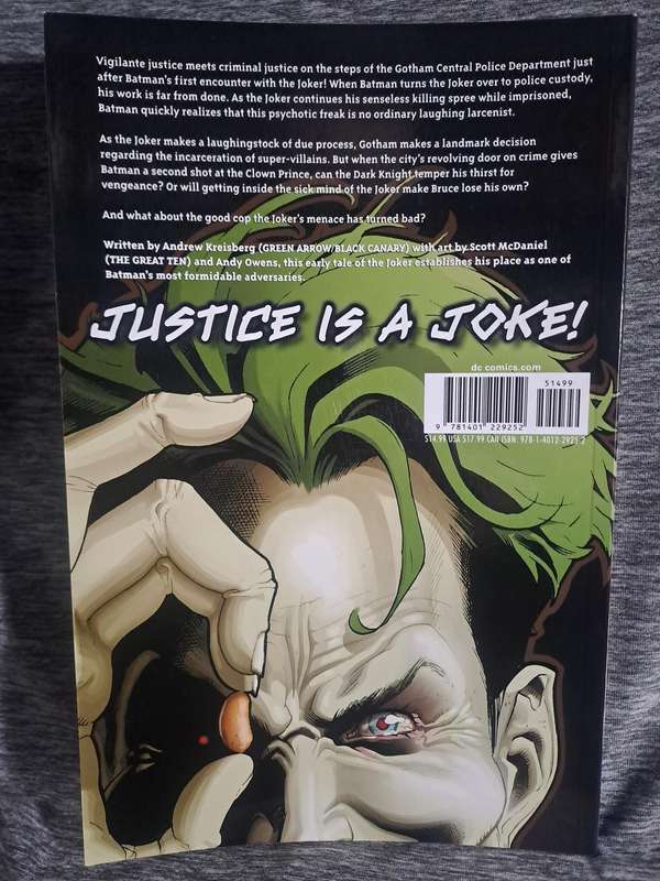 Batman Dead To Rights [ISBN 9781401229252](DC Comics)