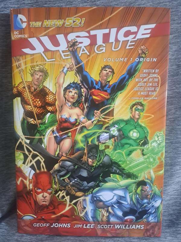 Justice League Vol 1 Origin [ISBN 9781401234614](DC Comics)