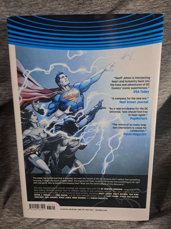 DC Universe Rebirth Omnibus No.1 [ISBN 9781401267421](DC Comics)