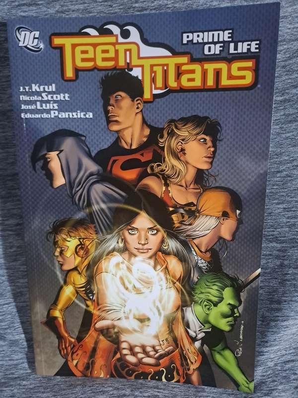Teen TItans:Prime Of Life [ISBN 9781401234249](DC Comics)