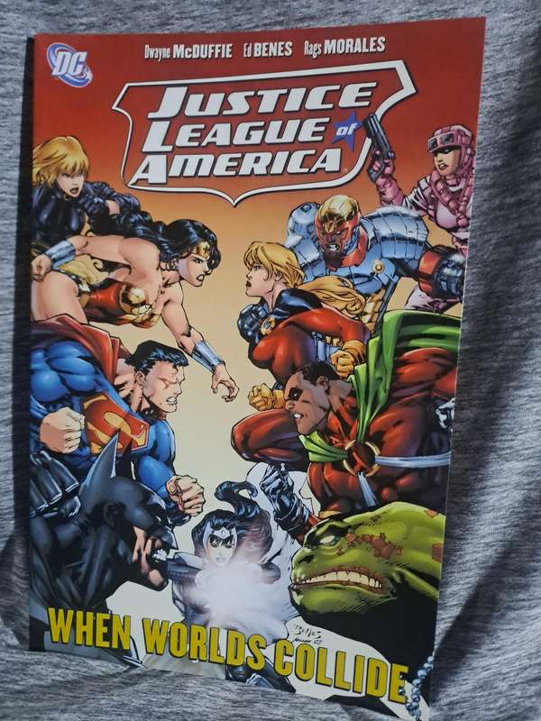 Justice League Of America When Worlds Collide [ISBN 9781401224233](DC Comics)