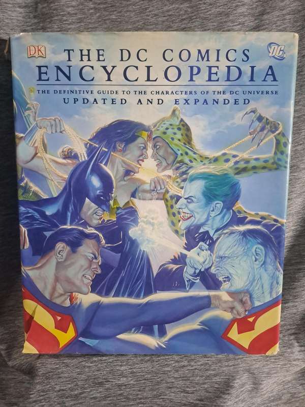 The DC Comics Encyclopedia Updated And Expanded [ISBN 9781405328913](DK)(tear on dust jacket)