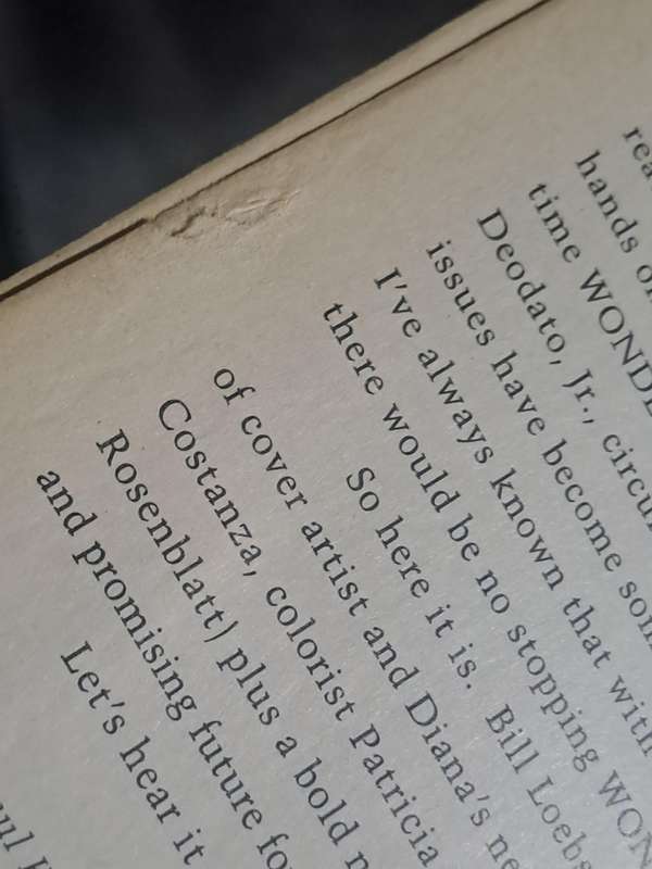 Wonder Woman The Contest [ISBN 1852866373](DC Comics)(slight tear on intro page)