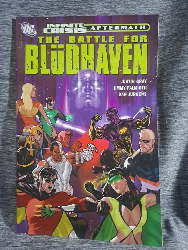 Infinite Crisis Aftermath The Battle For Blüdhaven [ISBN 1401211992](DC Comics)