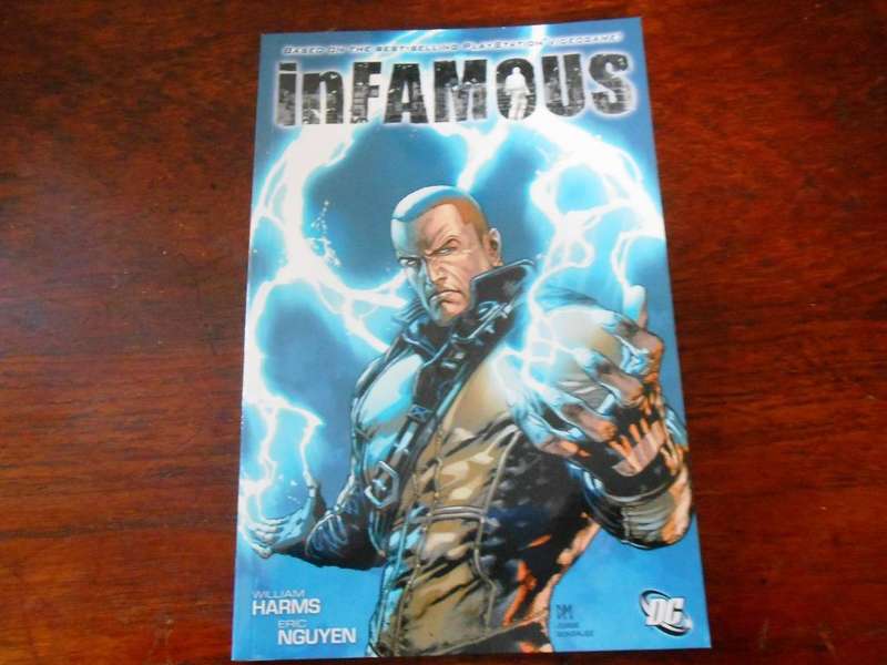 Infamous [ISBN9781401233082]  (DC Comics)