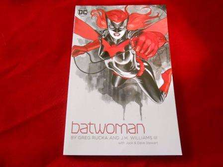 Batwoman[ISBN9781401274139] DC )