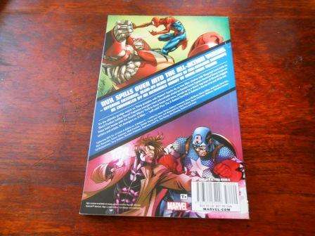 The Avengers VS The X-Men [ISBN 9780785165200] (Marvel )