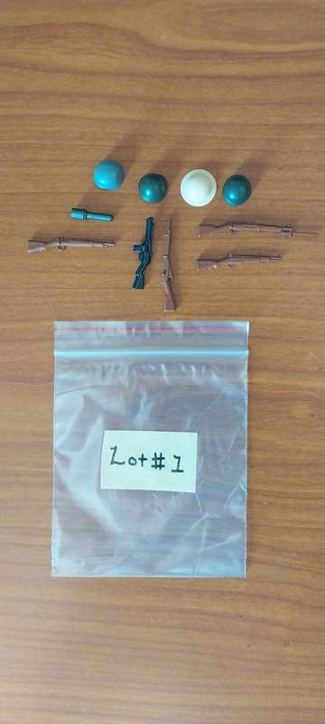 Brickmania BrickArms weapons (Lot # 1)