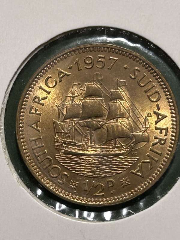 1957 1/2 PENNY FULL UNCIRCULATED BEAUTY