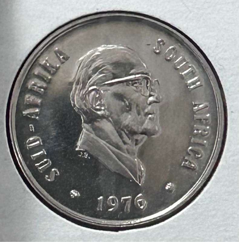1976 UNC 20 cent spotless coin - as per photograph