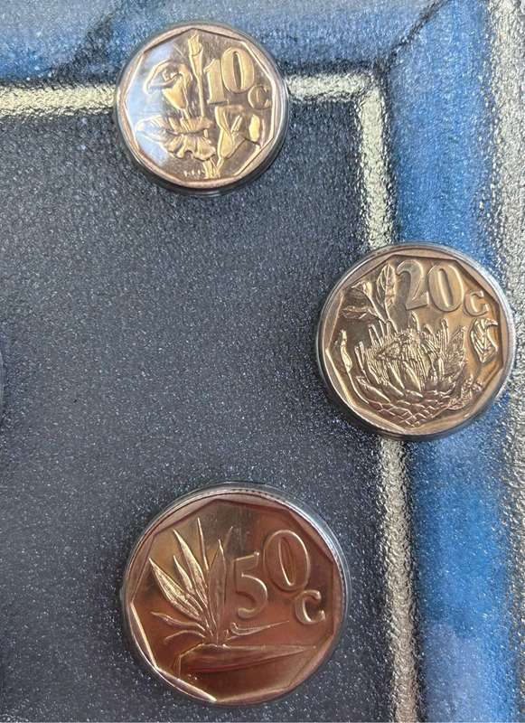 1995 COIN SET UNCIRCULATE IN MINT PACK NEW