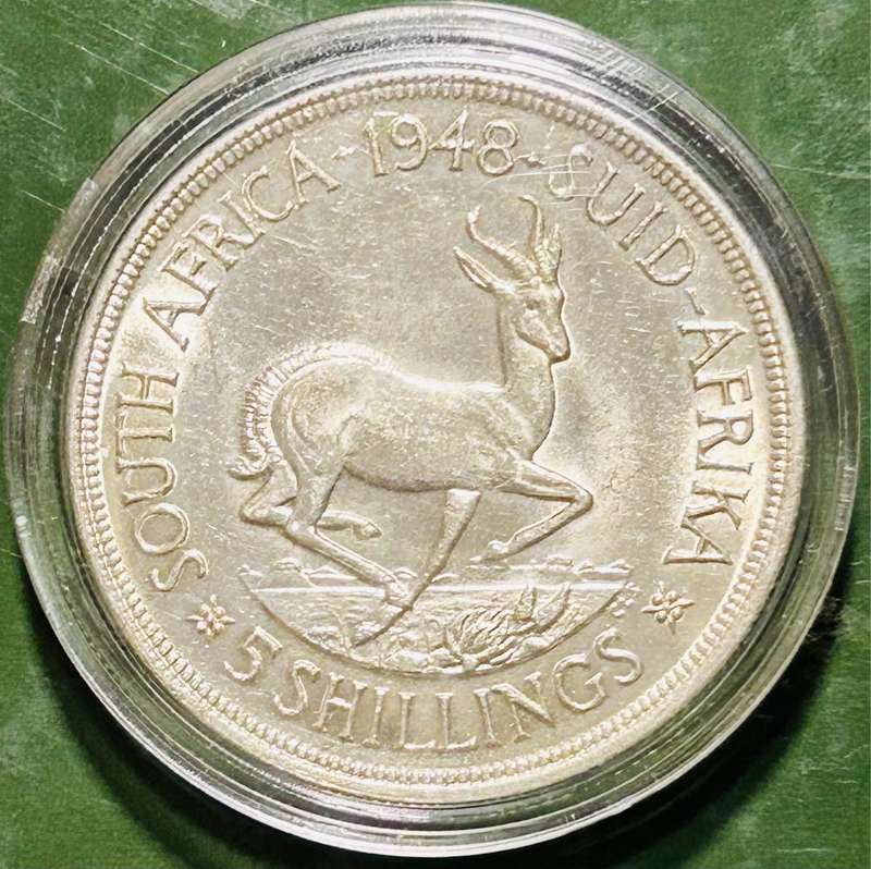 1948 5 SHILLING UNC GRADE QUALITY SPOTLESS CROWN IN CAPTULE