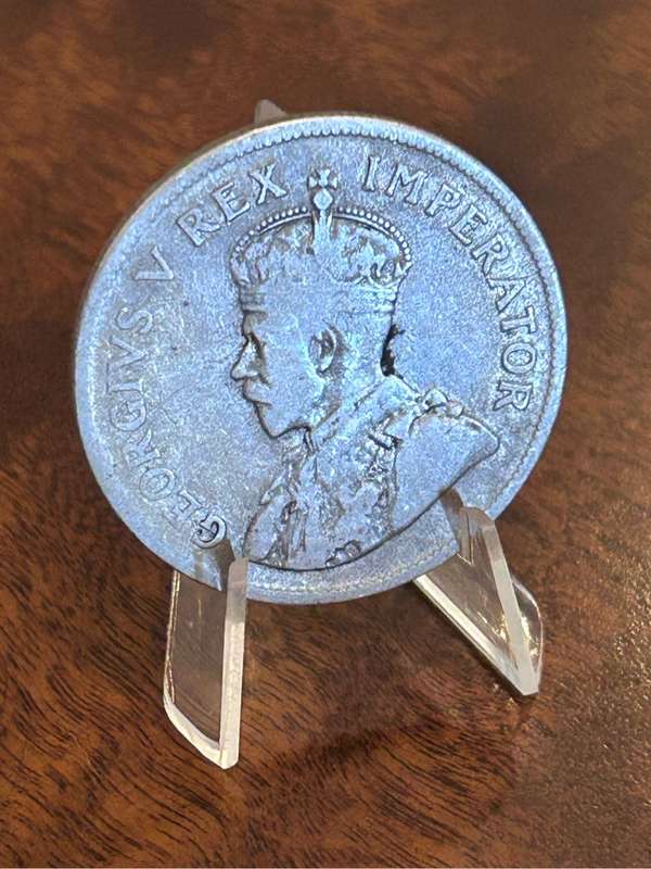 1925 2 1/2 SHILLING SCARES COIN VERY LOW MINTAGE SILVER COIN