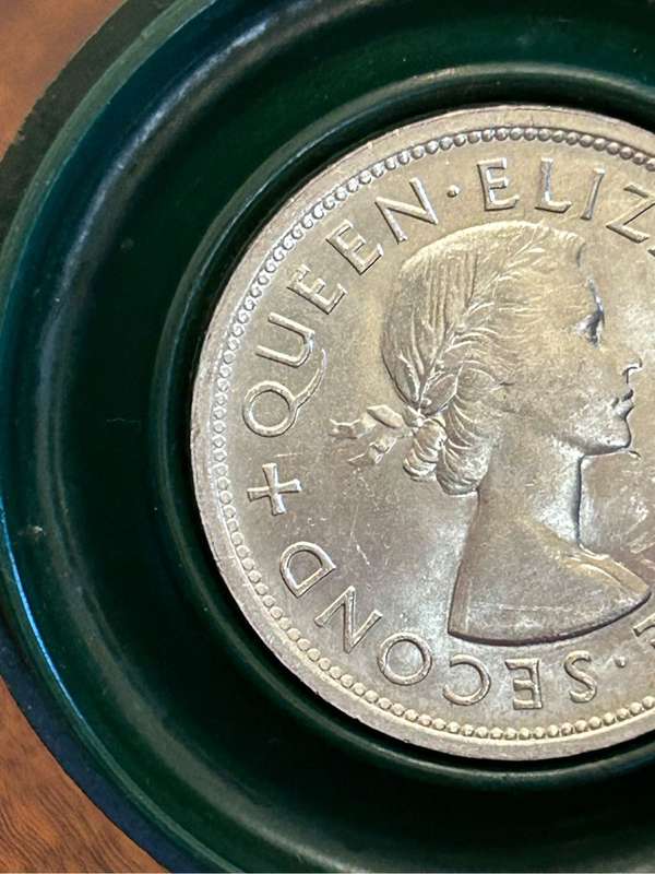 1953 RHODESIA CROWN - SILVER IN ORIGINAL HOLDER AS ISSUED