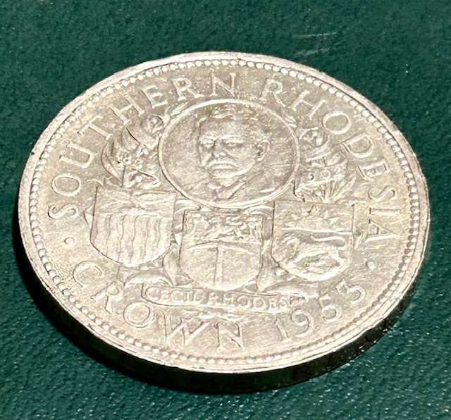 SOUTHERN RHODESIA 1953 SILVER 1 CROWN IN PRESENTATION CAPSULE