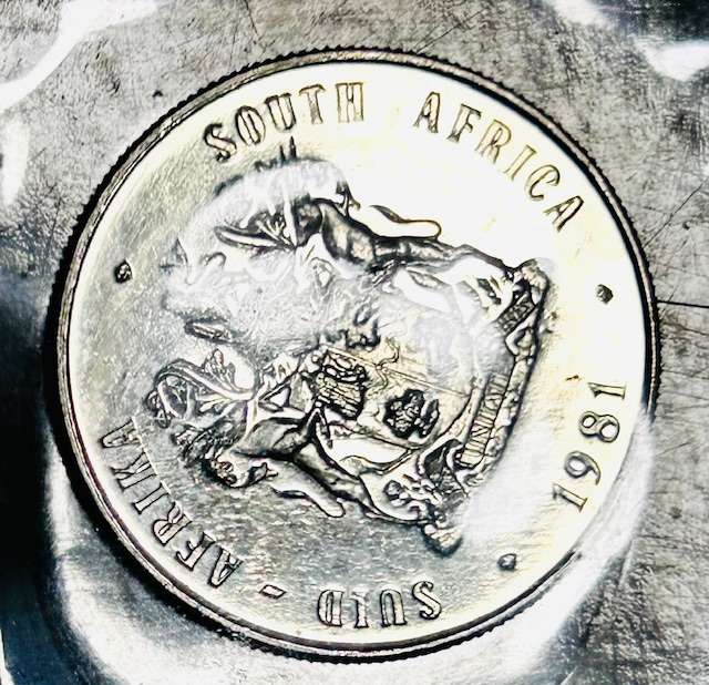 1981 UNCIRCULATED COIN SET IN ORIGINAL PACKAGING