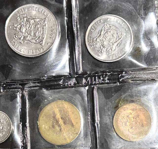 1981 UNCIRCULATED COIN SET IN ORIGINAL PACKAGING
