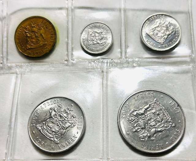 1981 SA MINT PACK STILL AS FROM MINT FULLY UNCIRCULATED