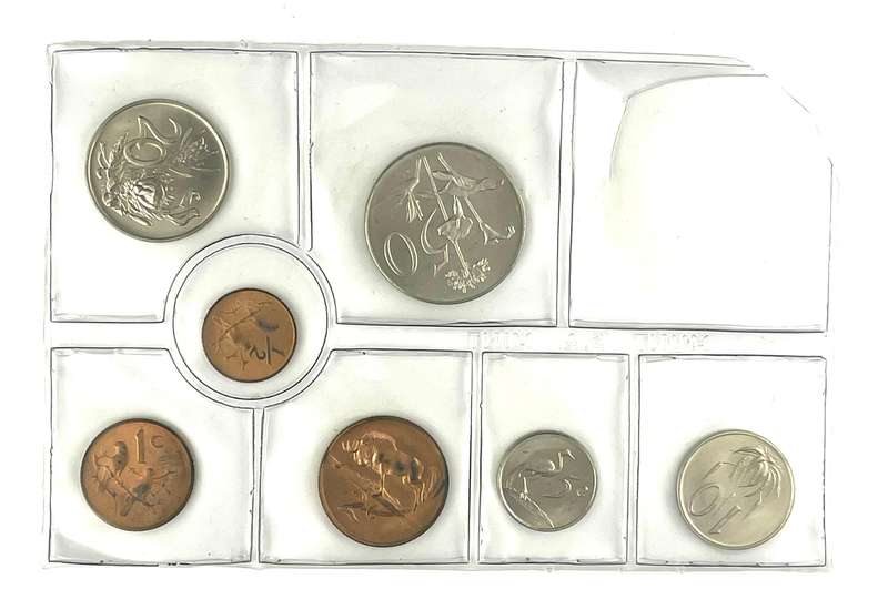 1971 partial uncirculated mint pack set (No R1)