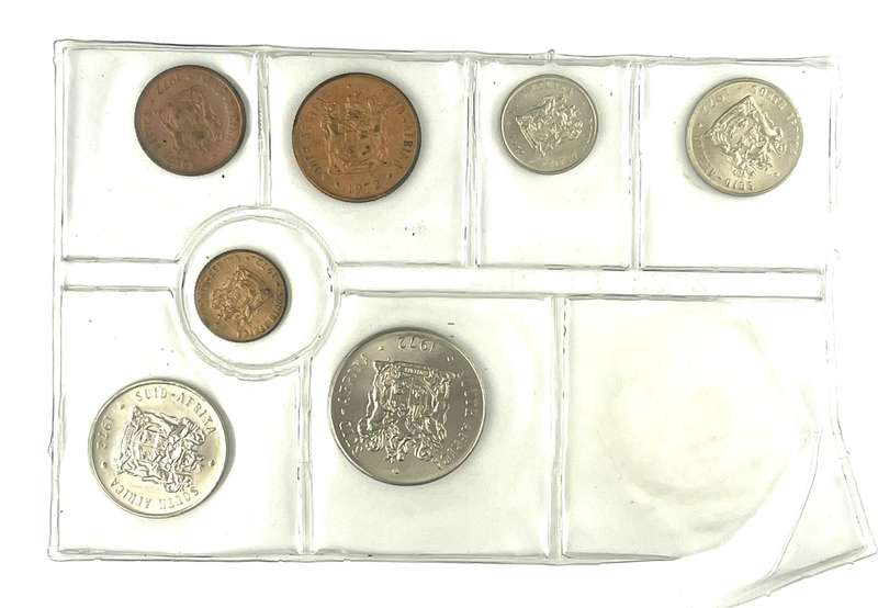1972 partial Uncirculated mint pack set (No R1)