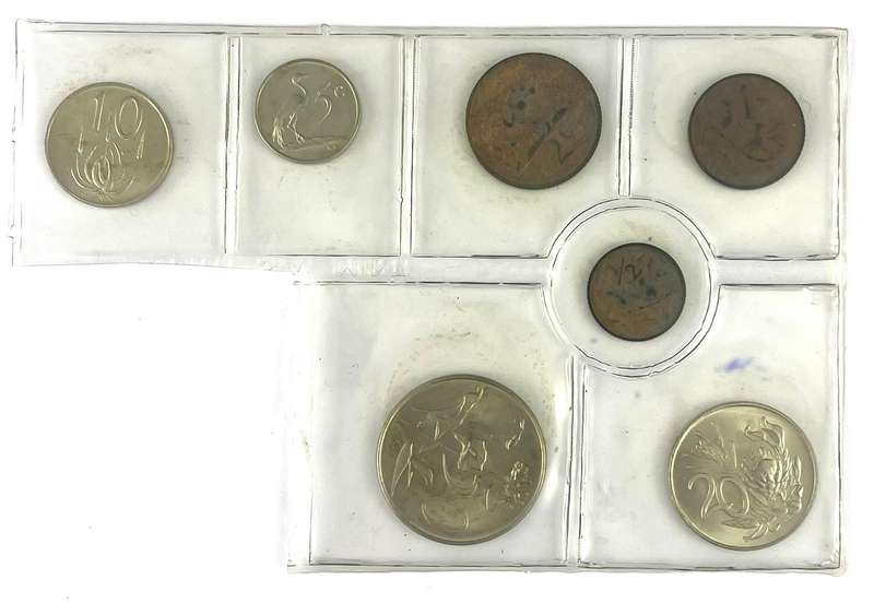 1972 partial Uncirculated mint pack set (No R1)