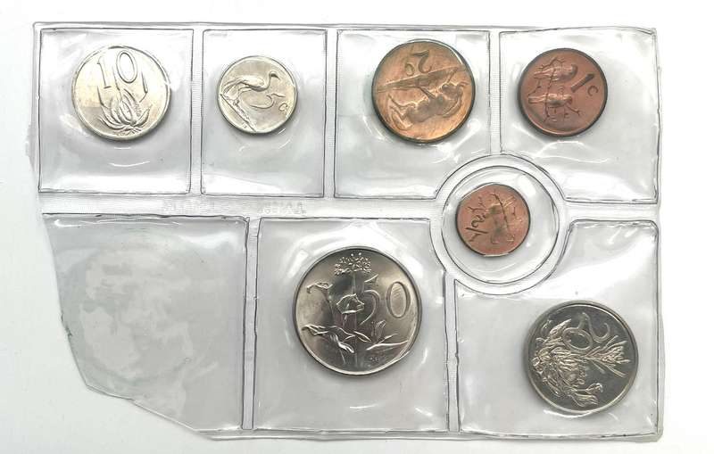 1974 partial uncirculated mint pack set (No R1)