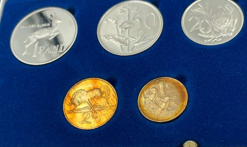 1989 South Africa Proof Coin Set in original mint box **Mintage ONLY 9571**