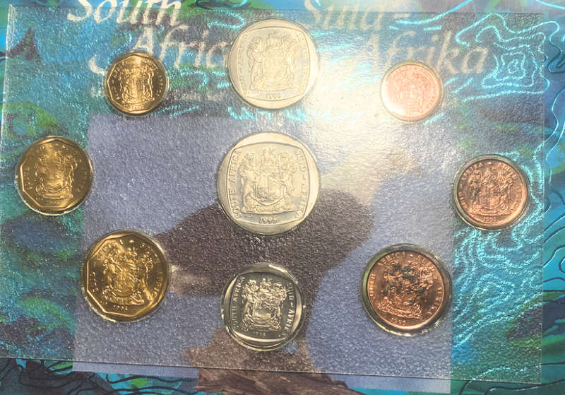 1995 South Africa (B-UNC) Brilliant Uncirculated Mint Set * **Mintage ONLY 4,956*