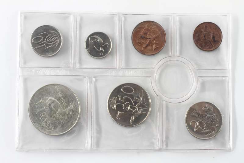 1967 English South Africa (UNC) Uncirculated Mint Pack Set (Silver R1) **Mintage ONLY 20,000**