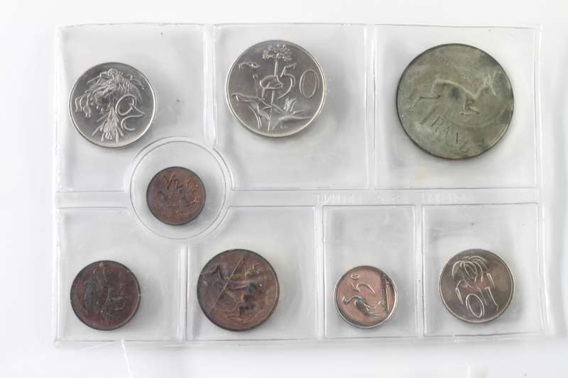 1970 South Africa (UNC) Uncirculated Mint Pack Set (Silver R1)* **Mintage ONLY 20,000**