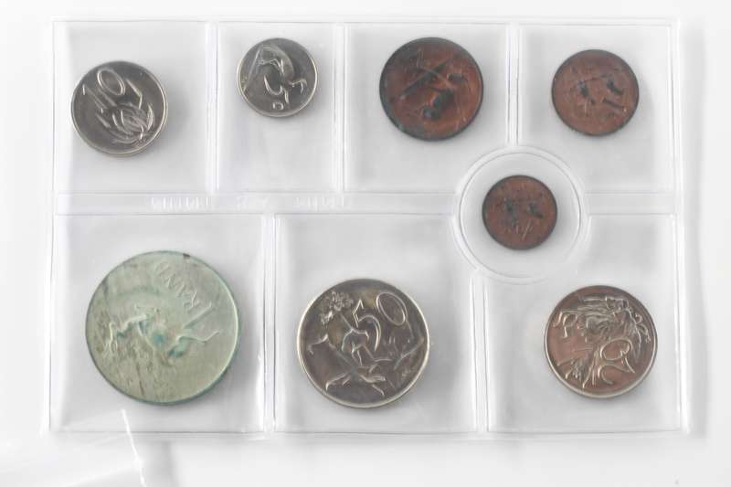 1971 South Africa Uncirculated Mint Pack Set (Silver R1)- Limited mintage 20,000