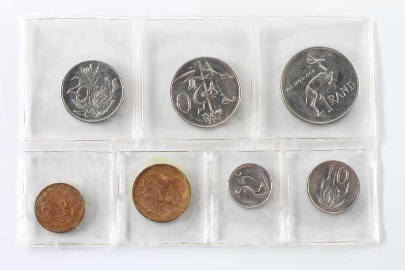 1983 South Africa (UNC) Uncirculated Mint Pack Set * **Mintage ONLY 13,000**