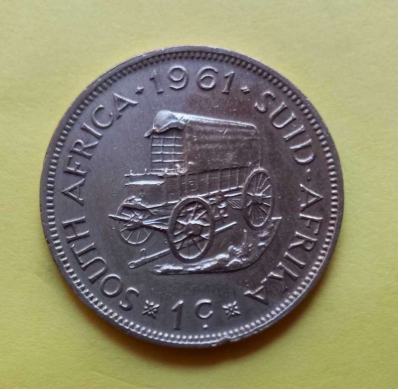 Coin: South African 1961 brass 1 cent. 31mm round and 9.42g