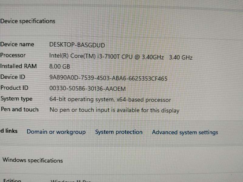Lenovo 23" Core i3 All in One PC