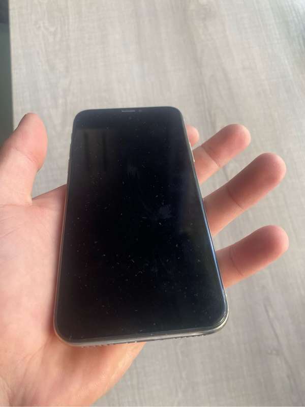 IPHONE X 64GB