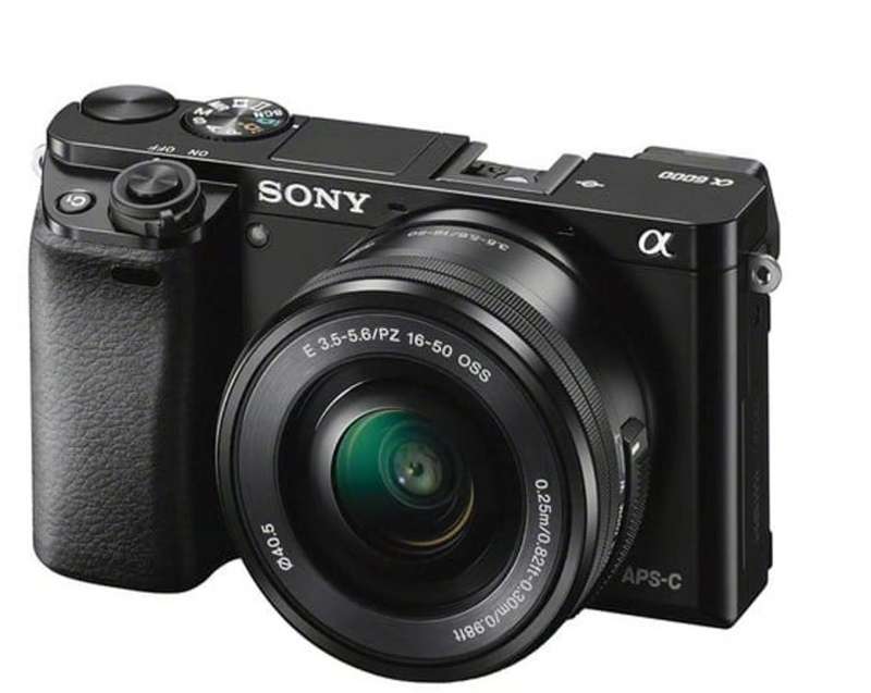 Sony Alpha 6000 like brand new. Shutter count only 54