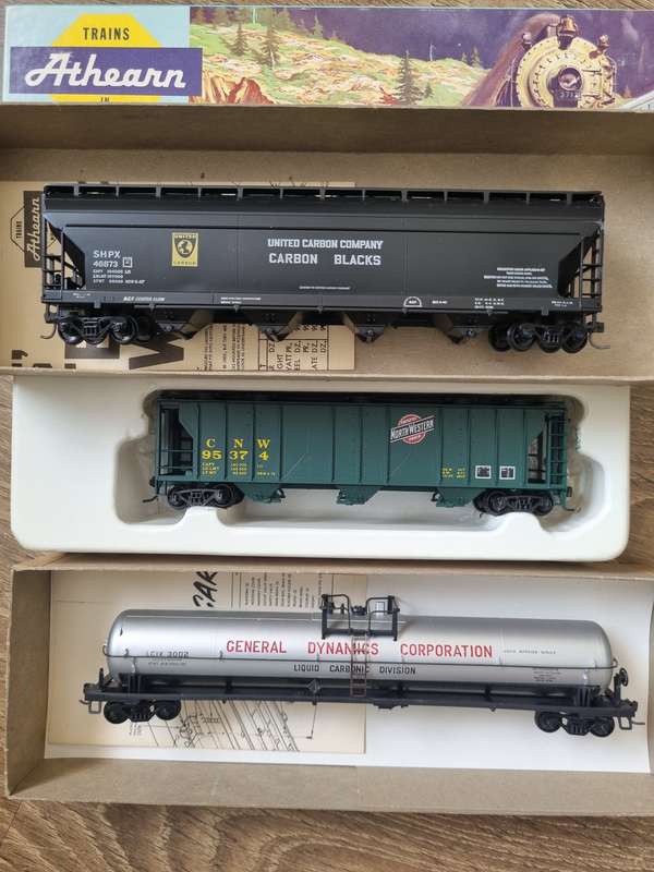 Tanker /Hoppers - H0 scale