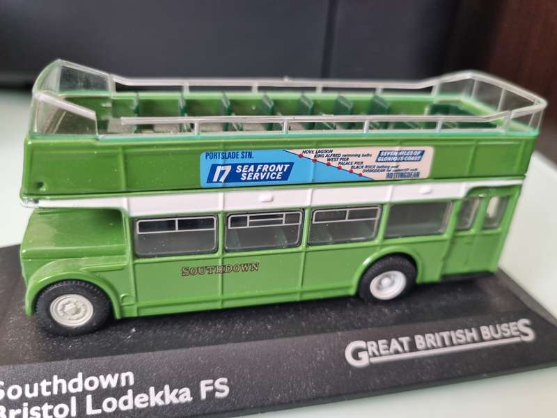 Great British Buses - Southdown Bristol Lodekka FS (00 scale)