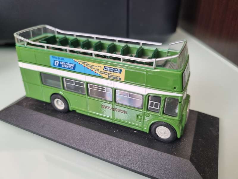 Great British Buses - Southdown Bristol Lodekka FS (00 scale)