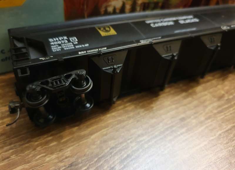 Tanker /Hoppers - H0 scale