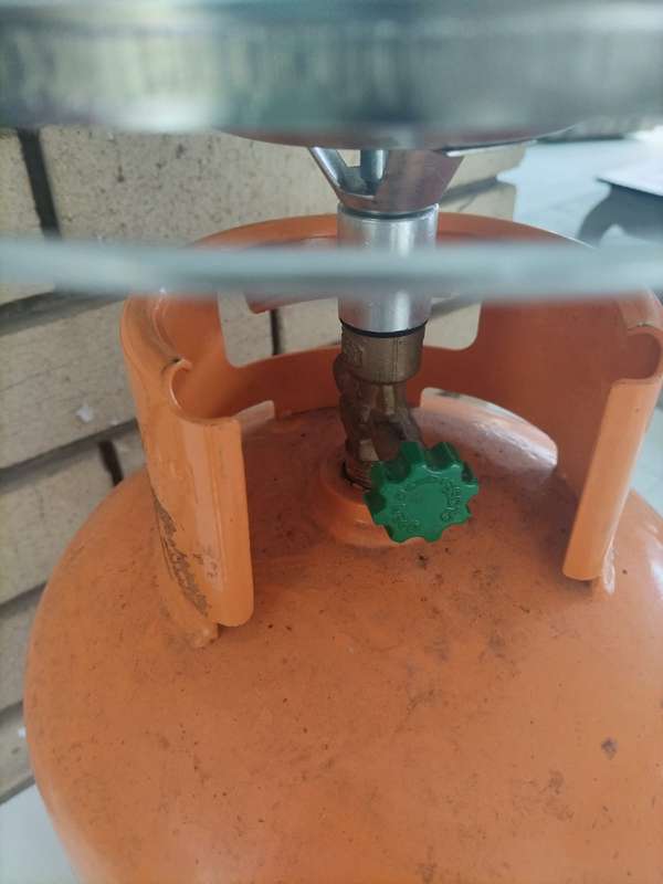 6.6kg Gas Bottle and Top