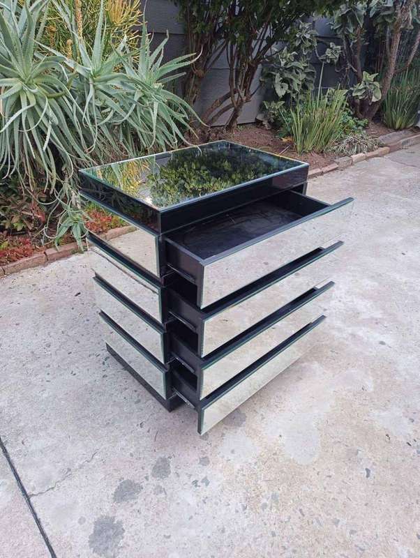 Side table with a glass finish