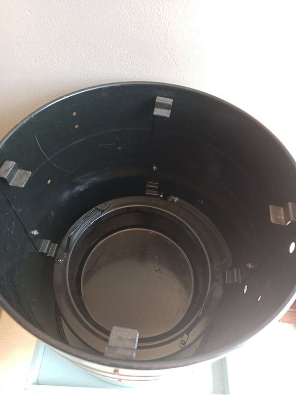 Bush baby charcoal water smoker without lid