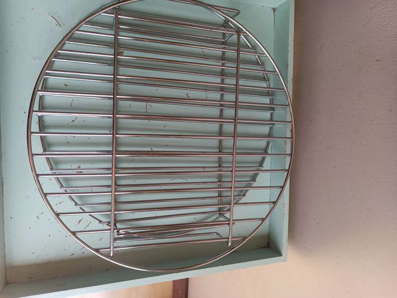 Bush baby charcoal water smoker without lid