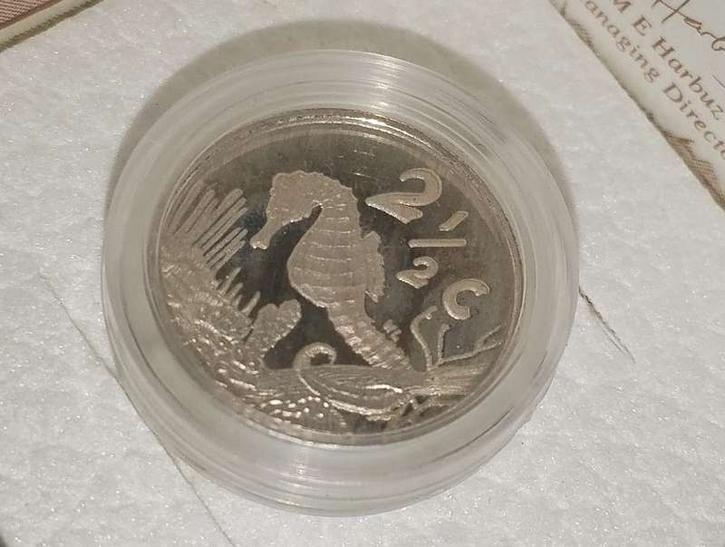 Collectors SA Mint 2 1/2c Tichey Seahorse 1997
