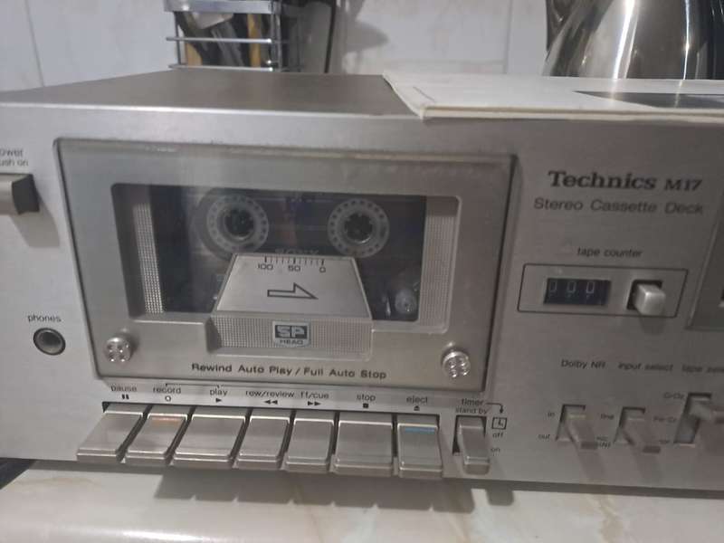 Complete Sony Surround sound system with wiring and both remotes in working condition