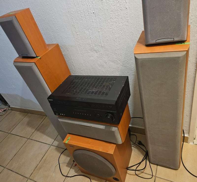 Complete Sony Surround sound system with wiring and both remotes in working condition